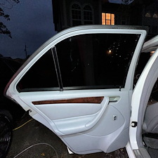 -Preserve-That-Luxury-Look-with-Maintenance-Detailing-for-Your-Vehicle-1 21